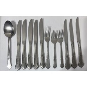 Oneida ASHMORE Stainless Flatware Forks Salad Table Knives Serv Spoon 12pc LOT